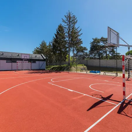 Flatbook - Wynajem Apartamentow Nad Morzem アパート ヤンタル