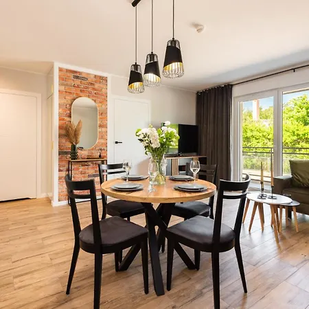 Flatbook - Wynajem Apartamentow Nad Morzem * Jantar