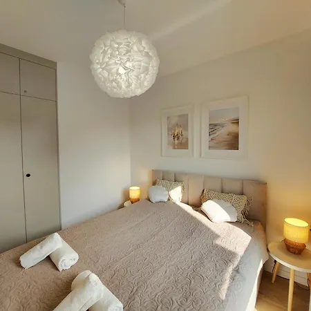 Flatbook - Wynajem Apartamentow Nad Morzem * Jantar